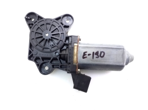 Mercedes Benz CL-Class 215 (1999–2006) Rear fork windshield motor A2158200942 - 2