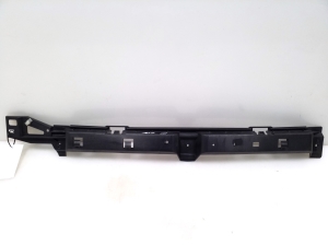 Rear bumper bracket - 24460363