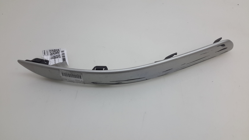 TOYOTA Avensis 2 generation (2002-2009) Front Right Bumper Molding 5271205030 20973576