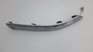  Front bumper trim strip 