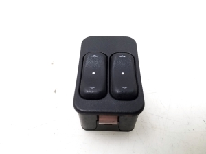 Front door glass switch - 13363201