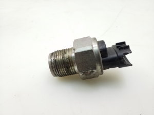 TOYOTA RAV 4 A3 (2005–2012) Kraftstoffhochdrucksensor 8945871010 - 2