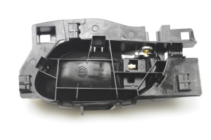 Peugeot 2008 (2013–2026) Front door inner handle 96555516VV - 4