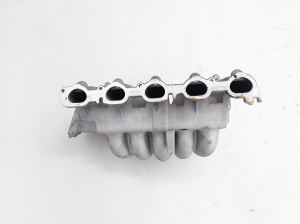  Intake manifold 