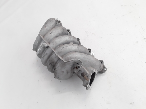  Intake manifold 