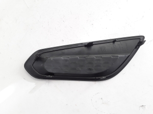  Front bumper lower grille 