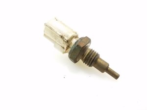 Kühlmitteltemperatursensor - 8942233030