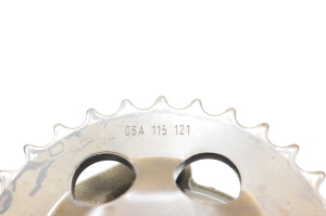 AUDI TT (1998–2006) Ölpumpe 06A115121 - 3