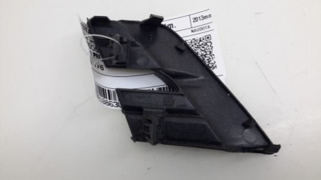 TOYOTA Yaris 3 generation (2010-2019) Grotelės 53120D020 20973410