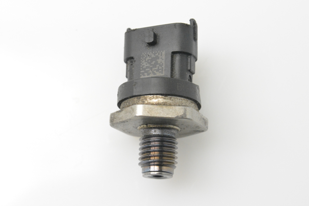 Opel Astra H (2004–2010) Kraftstoffhochdrucksensor 0281002767 Opel Astra H (2004–2010) Kraftstoffhochdrucksensor 0281002767