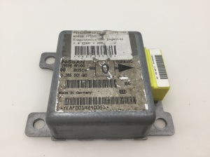 NISSAN Terrano R20 (1996–2007) Airbagsteuergerät 285568F000