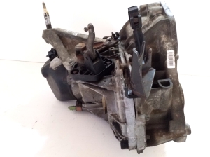 NISSAN Micra K12 (2002–2010) Käigukast 8200137170 - 6