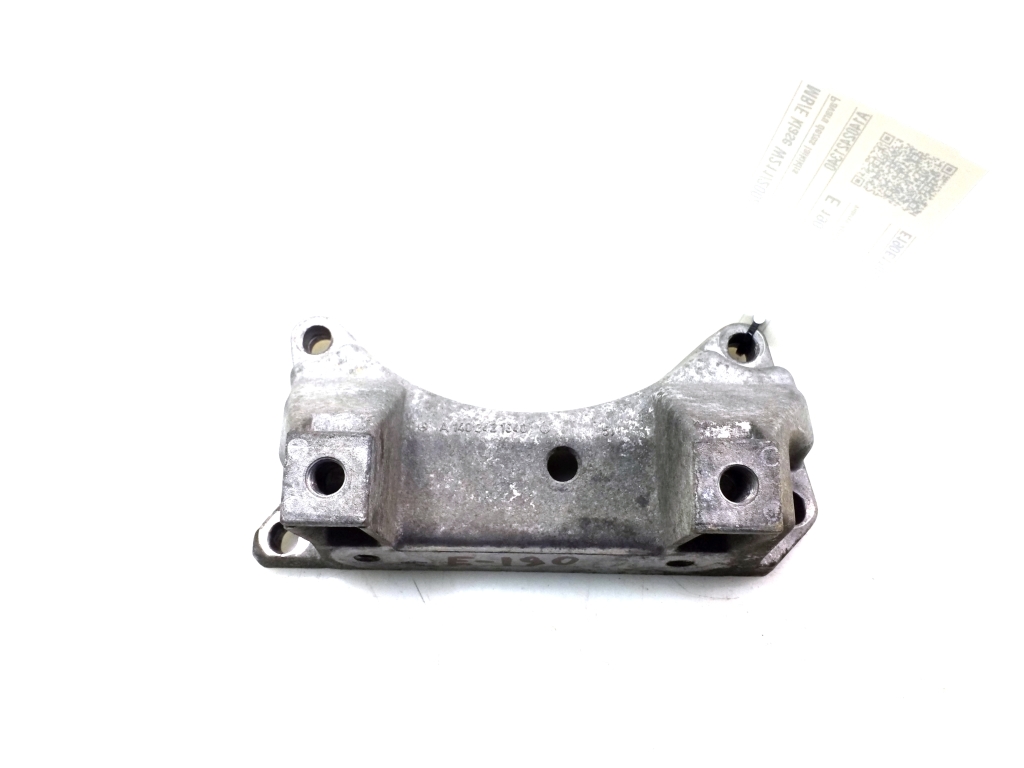 MERCEDES-BENZ E-Class W211/S211 (2002-2009) Gearbox Mount Bracket A1402421340 20986731