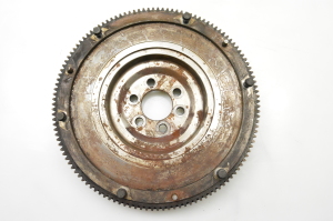   Clutch flywheel 