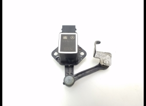 Sensor an der Vorderradnabe - A0105427717