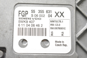 Opel Astra H (2004–2010) Engine control unit 55355631 - 2