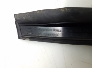 Mercedes Benz R-Class 251 (2006–2017) Windshield pillar outer molding A2516905062 - 2