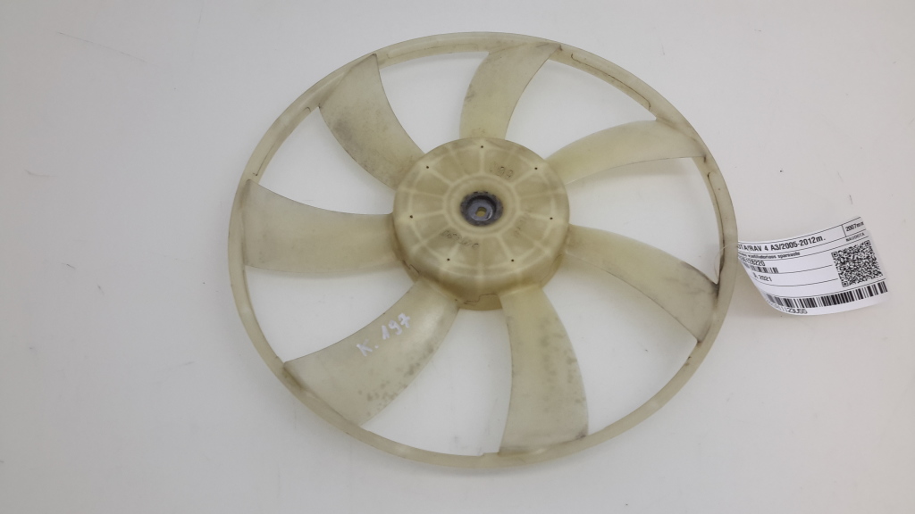 TOYOTA RAV 4 A3 (2005–2012) Dzesēšanas ventilatora lāpstiņa 1636128220 TOYOTA RAV 4 A3 (2005–2012) Dzesēšanas ventilatora lāpstiņa 1636128220
