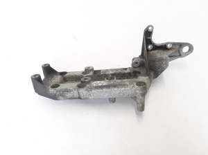 VOLVO S80 I (1998–2006) Lichtmaschinenhalter 9186488 - 2
