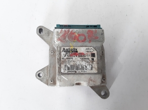   Airbagsteuergerät  - 8200469203 