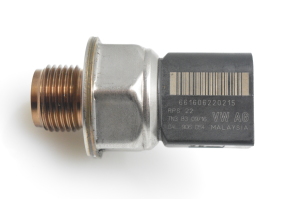 Skoda Superb (2015–2026) Fuel rail pressure sensor 04L906054 - 4