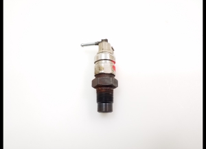  High pressure fuel line sensor 