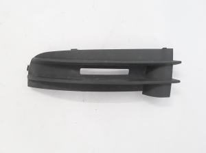 Front bumper lower grille - 2K0853683