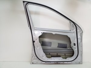 Mercedes Benz R-Class 251 (2006–2017) Vordere Tür A2517200105 - 2