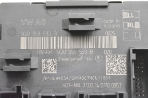 Volkswagen Passat B8 (2014–2023) Priekšējo durvju vadības bloks 5Q0959593B - 3