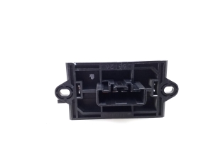 NISSAN Note E11 (2005–2014) Cabin shoulder motor resistance - 3