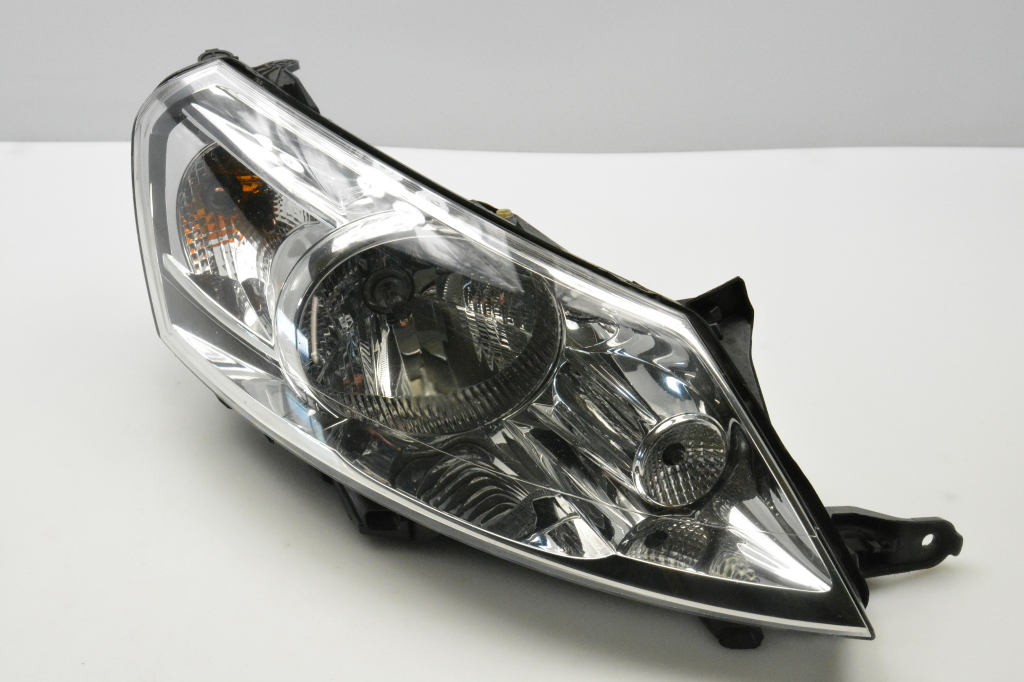 Used Peugeot Expert Headlights 89902606