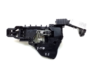 Mercedes Benz R-Class 251 (2006–2017) Rear side door exterior handle and its parts - 3