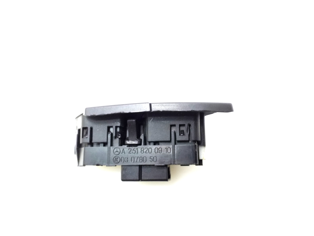 MERCEDES-BENZ R-Class W251 (2005-2017) Central locking switch A2518200910 20986381