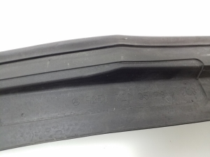 Mercedes Benz R-Class 251 (2006–2017) Sonstiges Teil der Vordertür A2517200578 - 2