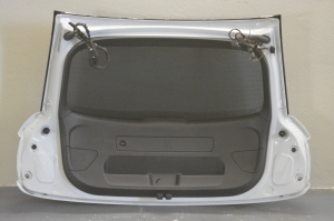AUDI A1 8X (2010–2018) Trunk lid 8X3827023 - 2