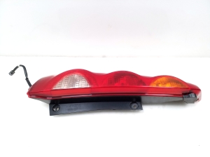  Rear corner lamp 