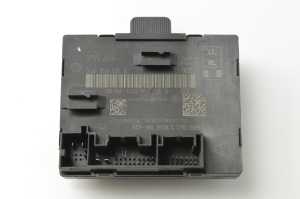 AUDI A3 8V (2012–2020) Tagumise küljeukse juhtplokk 5Q0959595B - 3