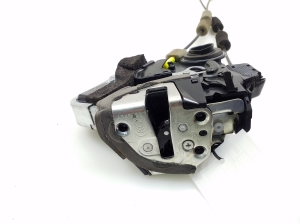 LEXUS IS (2005–2013) Rear side door lock 6906053040 - 3