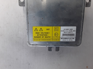 VOLVO V70 III (2007–2017) Xenon headlight control unit 6261110499 - 2