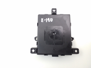 Mercedes Benz R-Class 251 (2006–2017) Front door control unit A1648200485 - 2