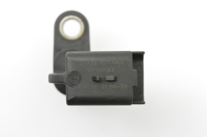 Peugeot 207 (2006–2015) Väntvõlli asendi andur 757019180 - 4