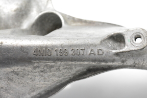 AUDI A4 B8 (2007–2016) Engine bracket 4M0199307AD - 3
