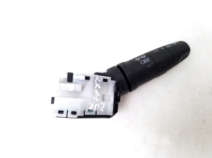 NISSAN Note E11 (2005–2014) Switch and its parts - 4