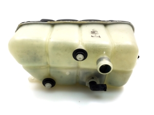  Tank for coolant 