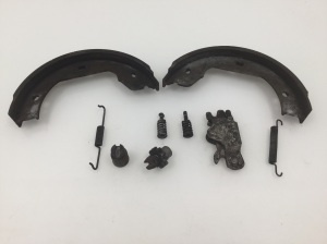 BMW 5 SERIES E60 (2003–2010) Handbremsbacken GS8478