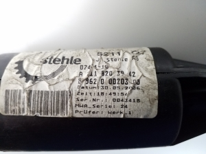 Mercedes Benz E-Class W211 (2002–2009) Hutablagenheber A2118203942 - 3