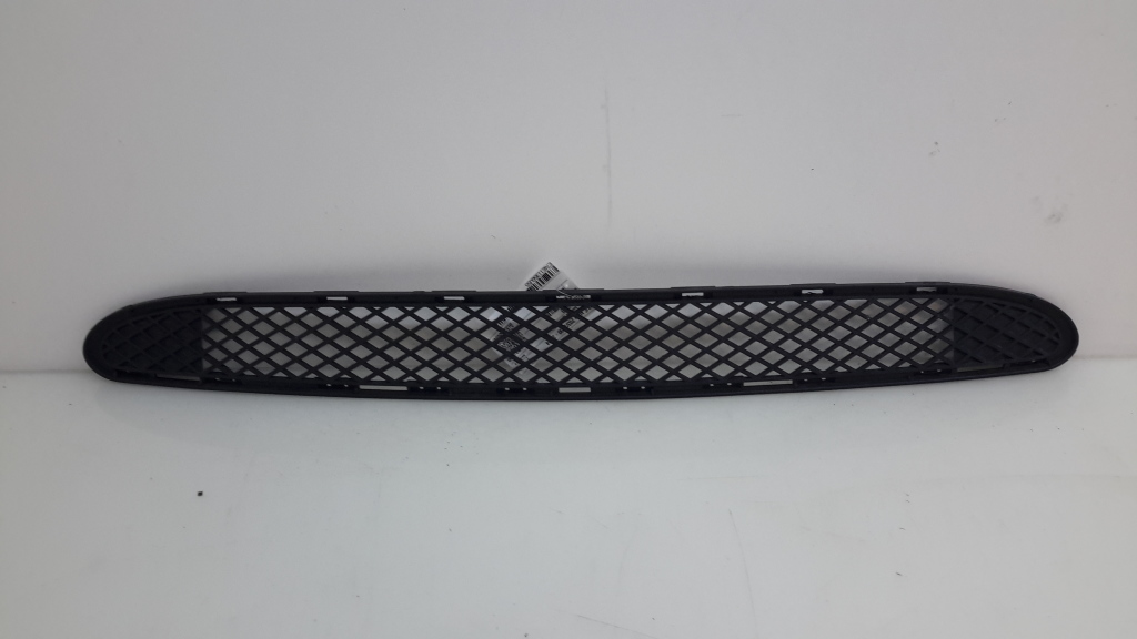 MERCEDES-BENZ C-Class W203/S203/CL203 (2000-2008) Grille inférieure du pare-chocs avant A2038850423 18808099