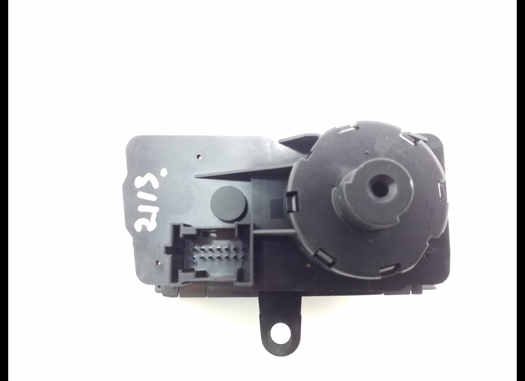 MERCEDES-BENZ E-Class W211/S211 (2002-2009) Headlight Switch Control Unit A2115450404 20987222