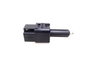 NISSAN Note E11 (2005–2014) Brake pedal switch - 3