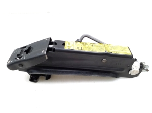 Volkswagen Golf V (2003–2009) Trunk tool tray and its parts - 3